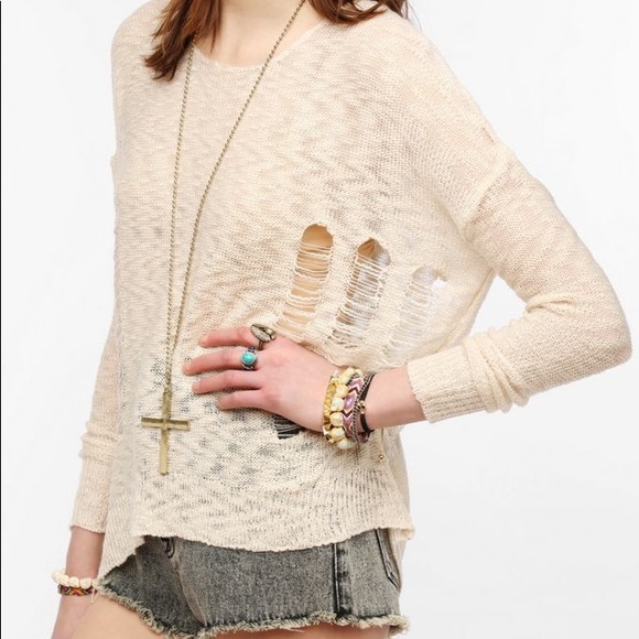 Urban Outfitters Ivory Distressed Pullover Knit - Picture 2 of 12